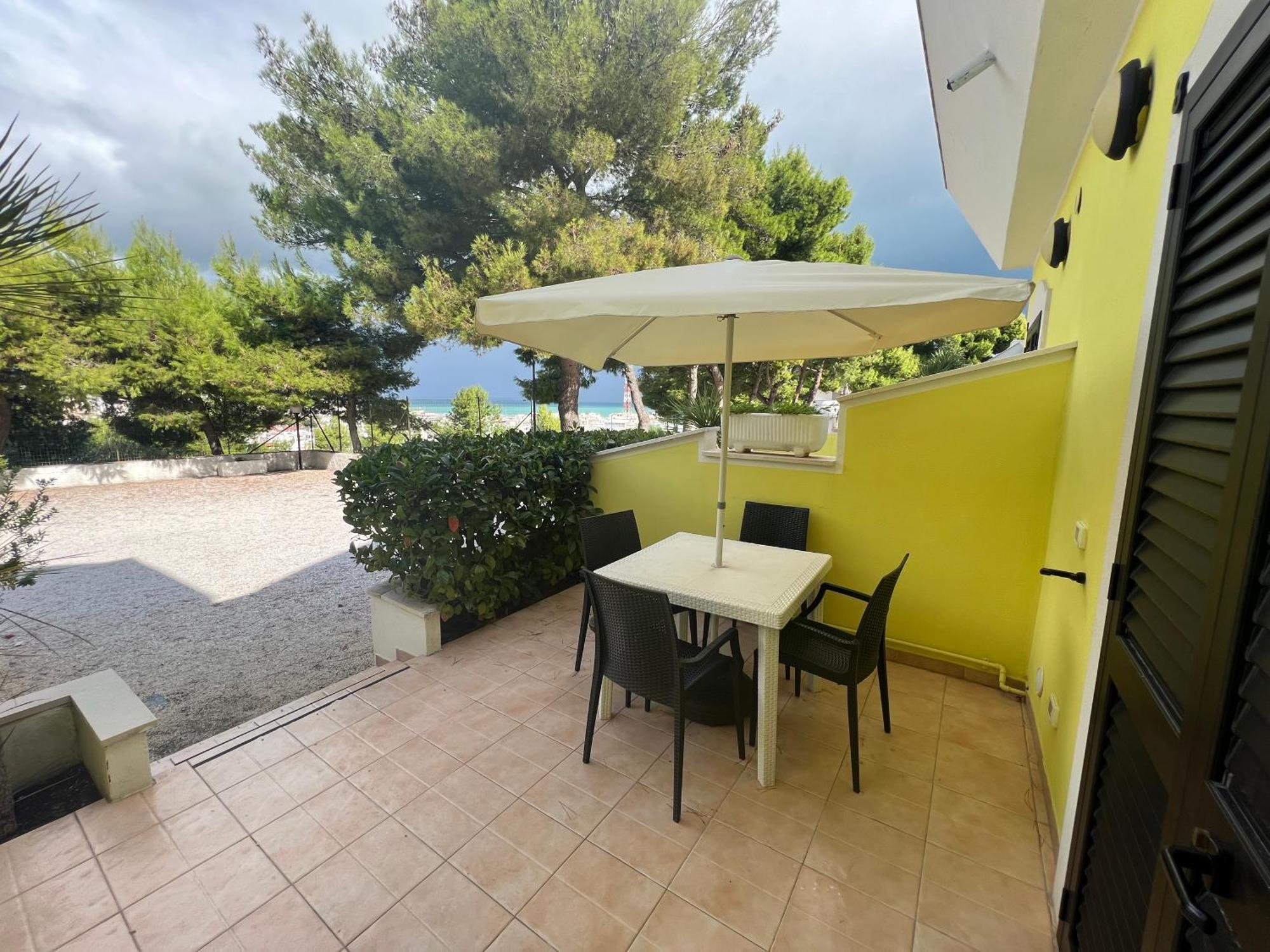 Argeste Club Vacanze Вьесте Экстерьер фото