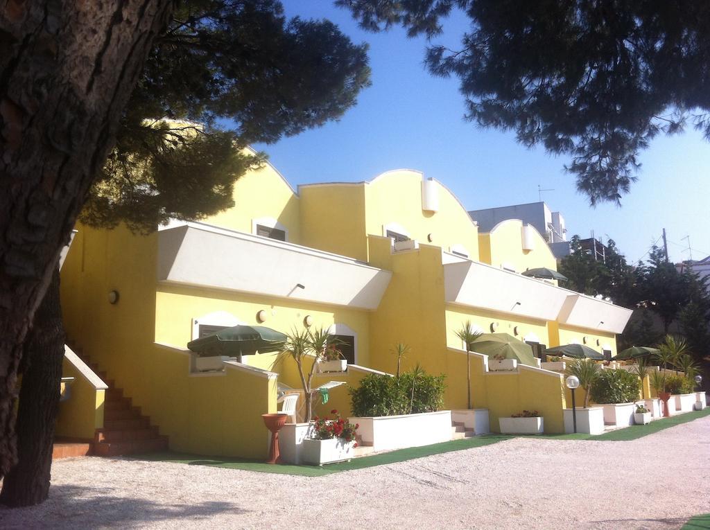 Argeste Club Vacanze Вьесте Экстерьер фото